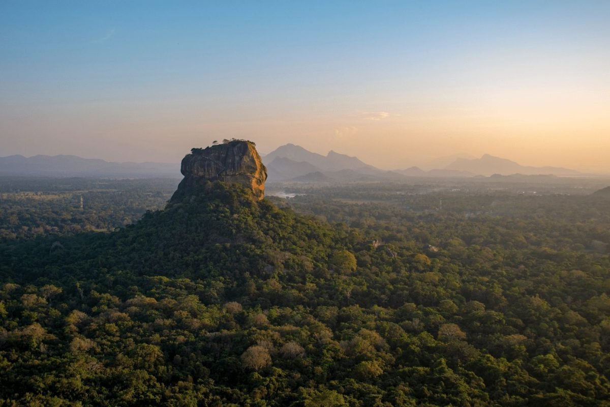 Ceylon Luxe Journey